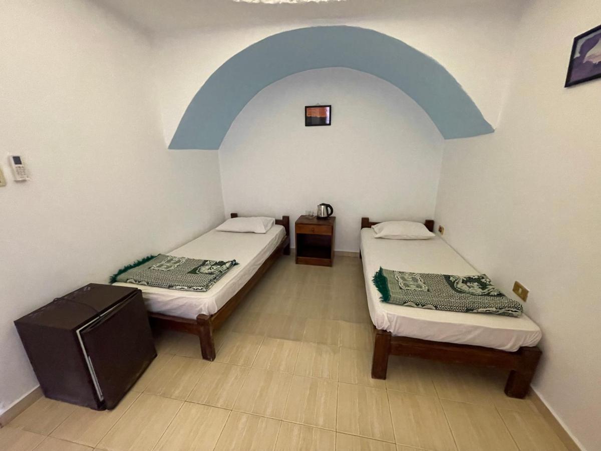 Dolphin Camp 호텔 다합 외부 사진